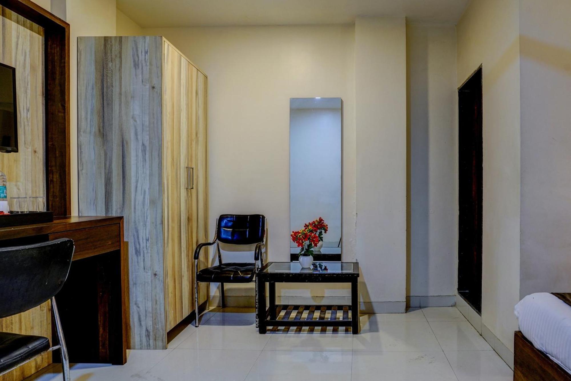 Hotel O Aishwarya Service Apartment Navi Mumbai Eksteriør bilde